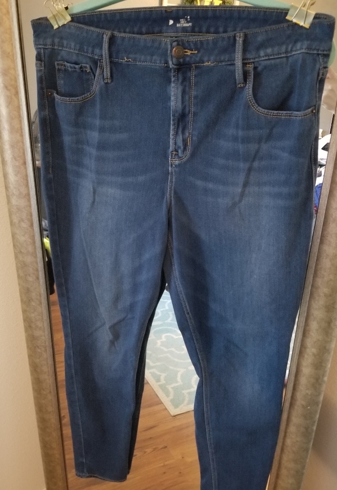 Old Navy Rockstar jeans